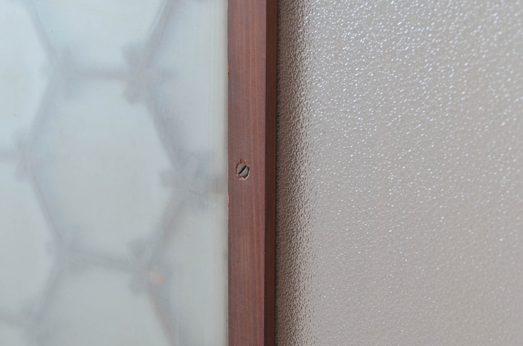 アンティーク建具　希少デザイン　3種類の素敵なデザインが楽しめる組子入りガラス扉1枚(ドア、木製扉)(R-081043)