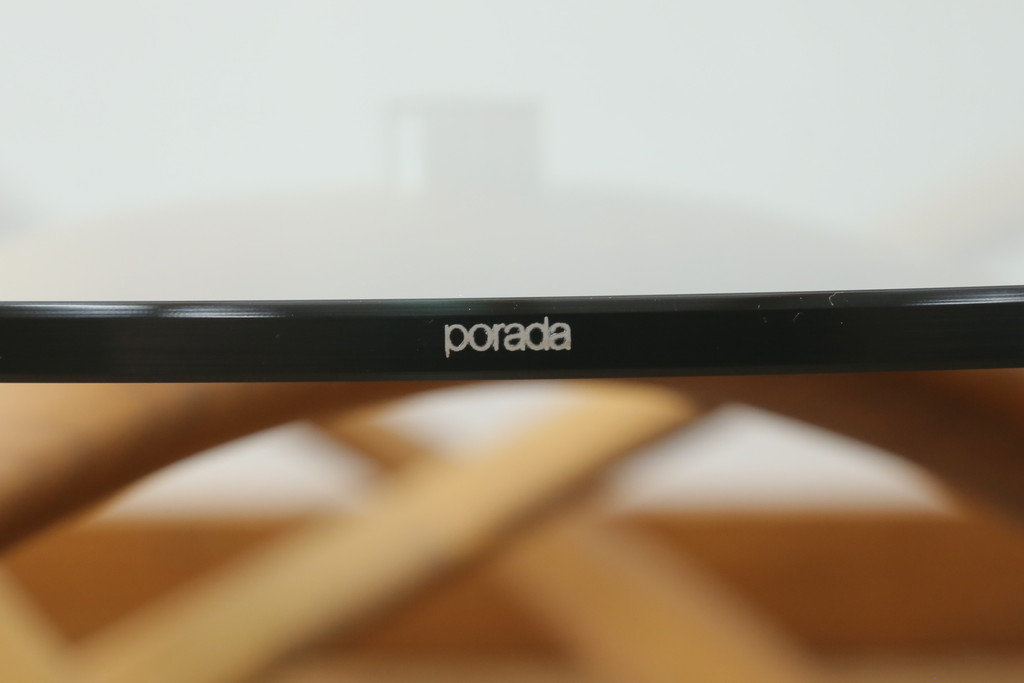 中古　ポラダ(porada)社　INFINITY(インフィニティ)　アクタス取り扱い　オブジェのような美しい佇まいに目を奪われるリビングテーブル(センターテーブル、カクテルテーブル、カフェテーブル、コーヒーテーブル、ラウンドテーブル、ガラステーブル)(定価約57万6千円)(R-067635)
