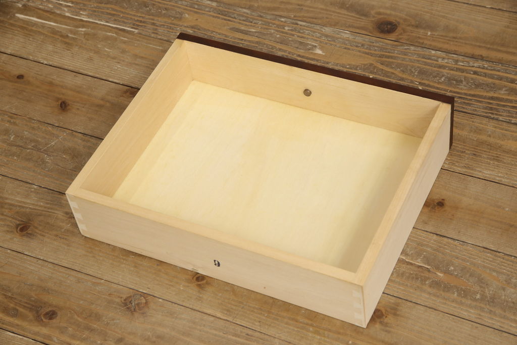 中古　美品　モリシゲ(MORISHIGE/森繁)　品のある佇まいが上質な和の空間にぴったりな、モダンな茶棚(飾り棚、茶箪笥、戸棚)(R-058573)