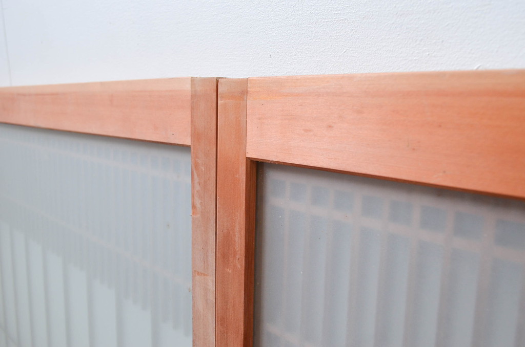 ビンテージ建具　和の空間づくりにおすすめ!凝った作りの格子入りガラス窓4枚セット(組子、引き戸、ガラス戸、格子戸、ヴィンテージ)(R-080878)
