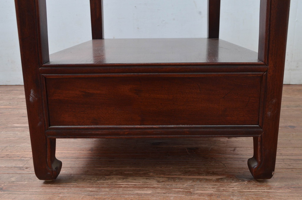 中古　ヘンレドン(HENREDON)　李朝　シノワズリ(chinoiserie)デザイン　オリエンタルなデザインが目を引くサイドテーブル(花台、電話台、飾り台、ナイトテーブル、コンソールテーブル、米国)(R-082016)