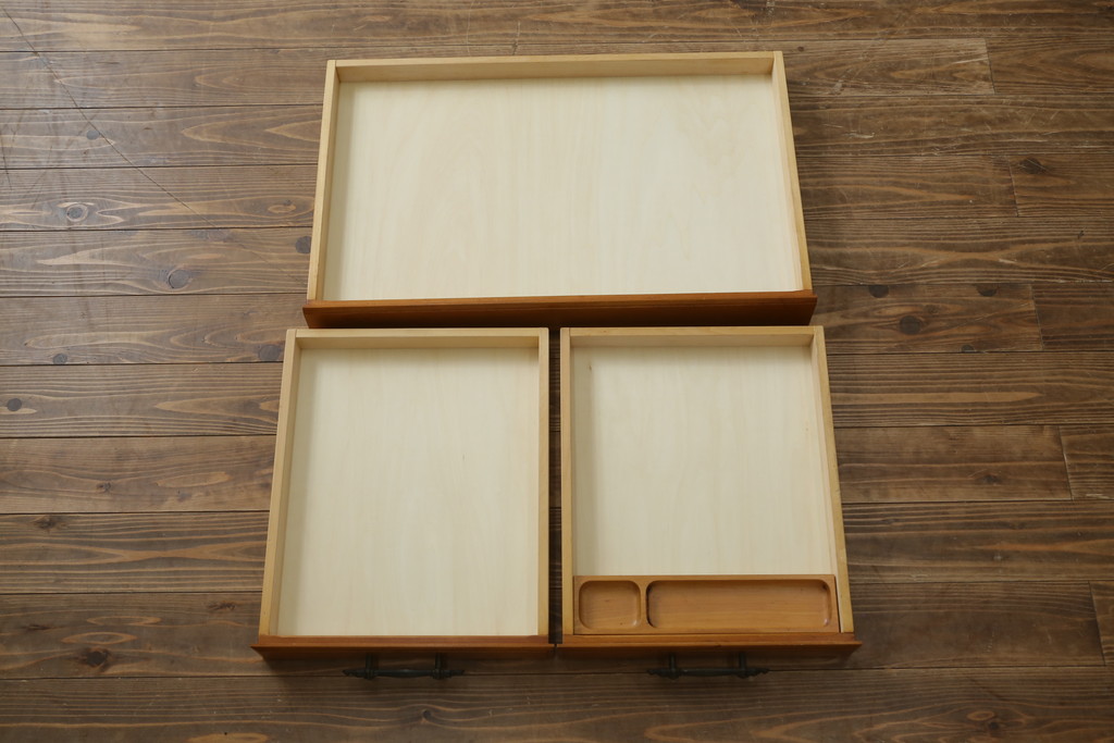 中古　横浜クラシック家具　ダニエル(daniel)　高級感と貫禄を感じさせる両袖机(定価約150万円)(プレジデントデスク、ワークデスク、在宅ワーク、在宅用)(R-049930)