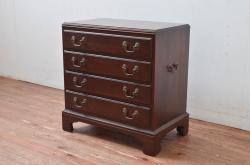 中古　美品　イタリア輸入家具　細やかな象嵌細工と脚の真鍮金具が美しいチェスト(引き出し、縦型チェスト)(R-054461)