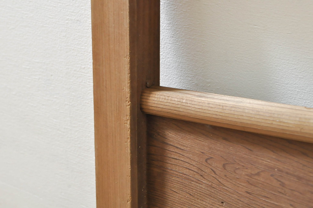 アンティーク建具　かわいらしい波千鳥の透かし彫り入り欄間2枚セット(明り取り、明かり取り)(R-076357)