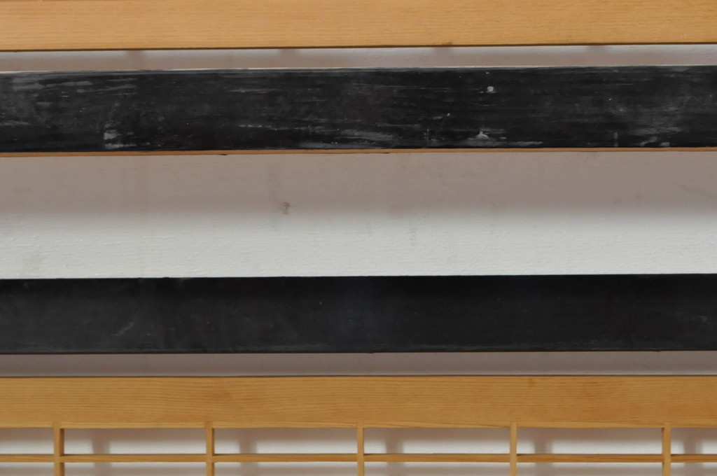 ビンテージ建具　松・鷲　彫刻と組子細工の組み合わせが美しい欄間2枚セット(明り取り、明かり取り、ランマ、ヴィンテージ)(R-076334)