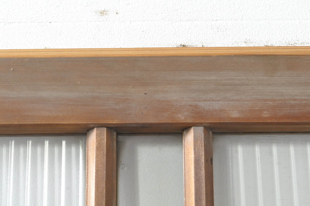 アンティーク建具　レトロな空間作りにおすすめなモールガラス入りガラス戸(引き戸)(R-076330)