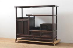 中古　美品　高級輸入家具　オーク材　重厚感ある佇まいと迫力ある彫刻が魅力的な特大キャビネット(収納棚、飾り棚、戸棚、引き出し)(R-067676)