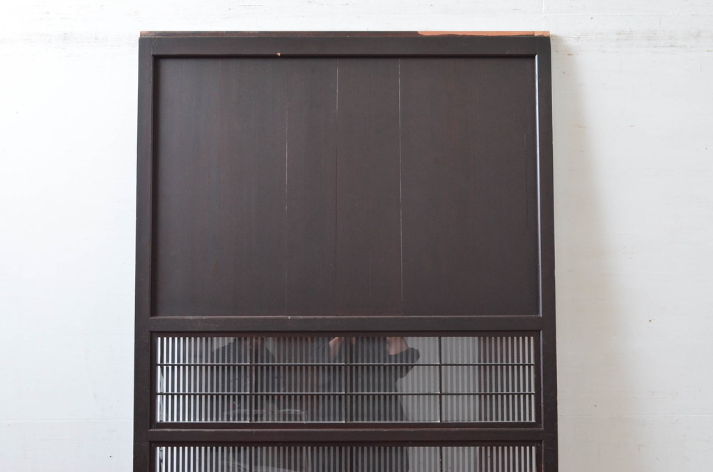アンティーク建具　アクリル板入り　和モダンテイストのお部屋に取り入れたい格子帯戸1枚(引き戸、格子戸、板戸)(R-081066)
