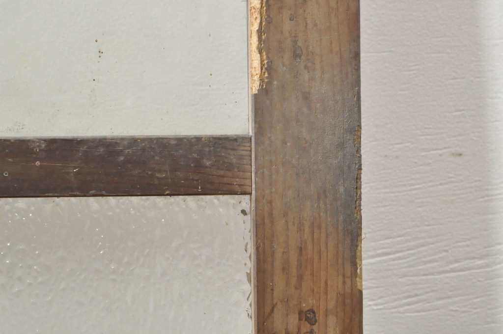 アンティーク建具　レトロ空間におすすめ!素朴な木味が魅力的なガラス窓2枚セット(引き戸、ガラス戸)(R-076340)