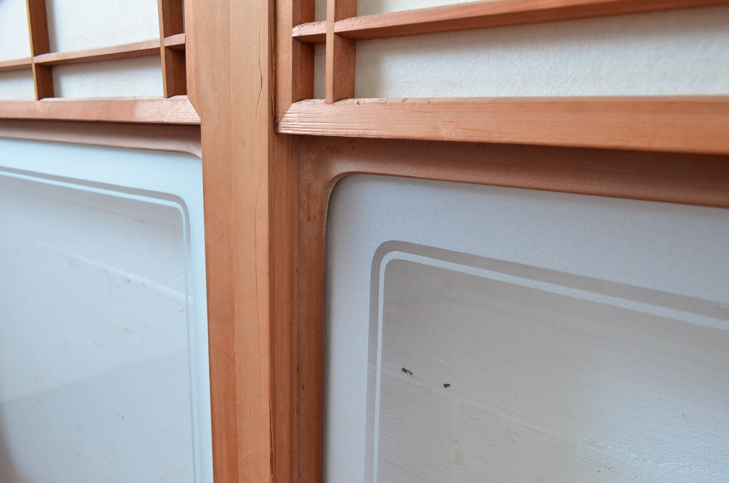 アンティーク建具　高級特注品!!　上品で凝ったデザインが魅力的な組子入り雪見障子戸4枚セット(猫間障子戸、擦り上げ障子戸、擦上障子戸、引き戸、ガラス戸)(R-081071)