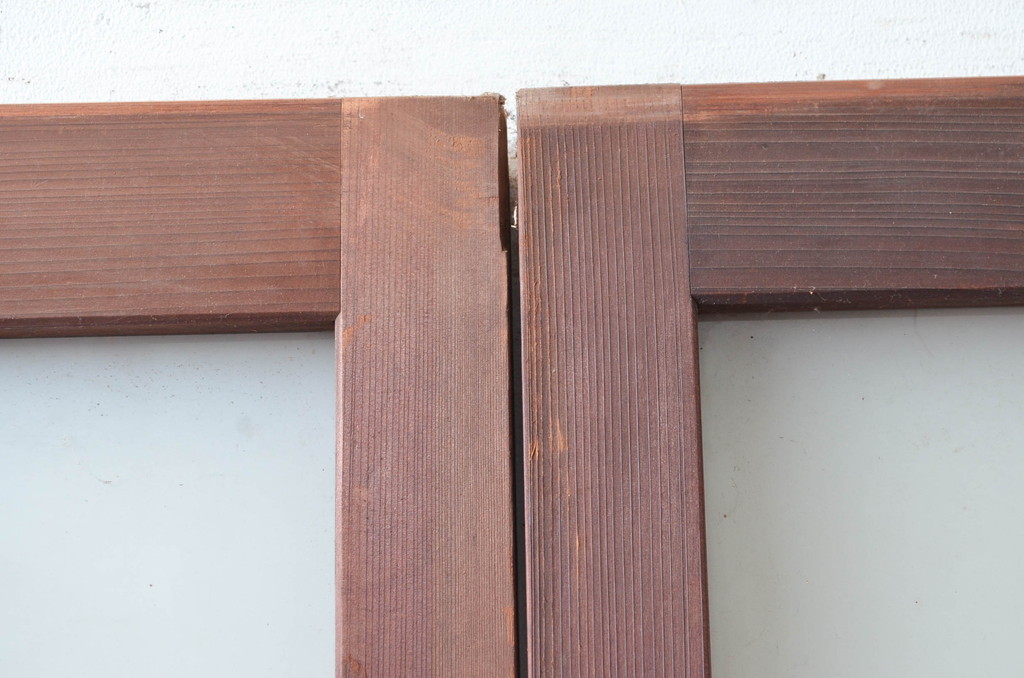 アンティーク建具　上手物!!　腰板欅(ケヤキ)材　素朴な木味が魅力的な作りの良い玄関戸2枚セット(引き戸、ガラス戸)(R-081081)