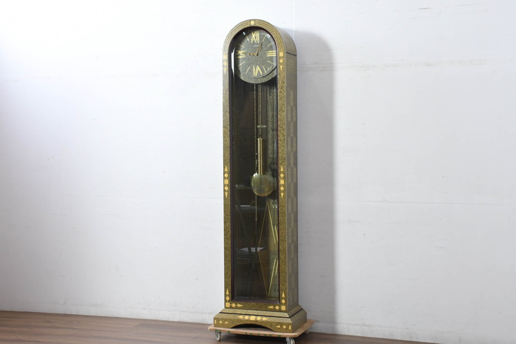 中古　美品　ARTEM(アルテム)社製　Diamantini Domeniconi(ディアマンティーニ　ドメニコーニ)　バーズアイメープル　端正な作りの真鍮(しんちゅう)象嵌入りホールクロック(時計台、振り子時計、ディスプレイ)(定価約50万円)(R-082157)