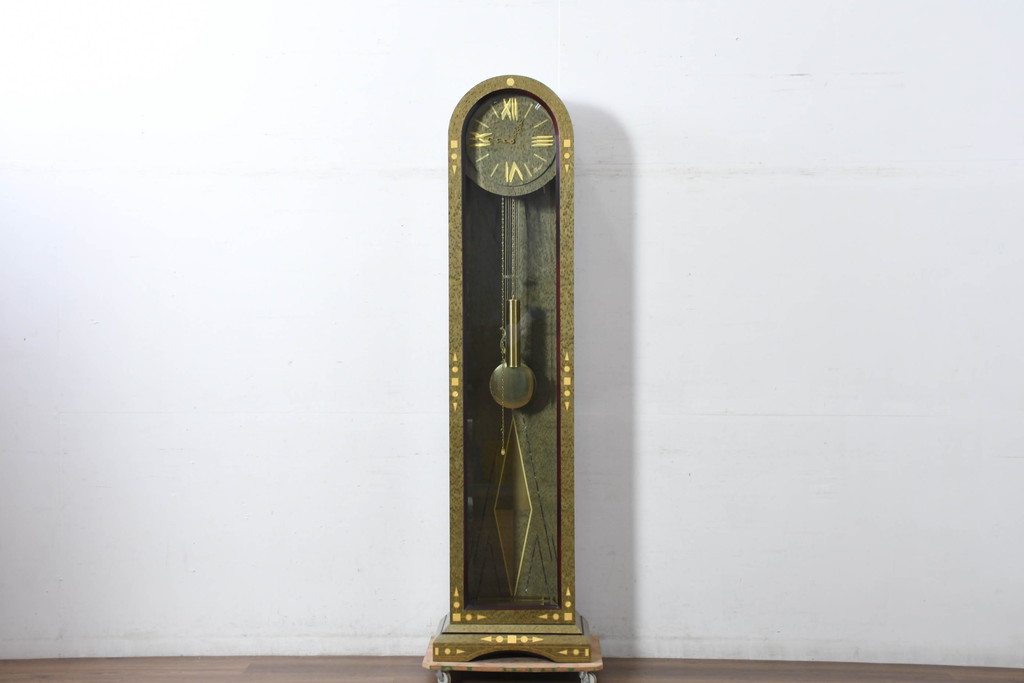 中古　美品　ARTEM(アルテム)社製　Diamantini Domeniconi(ディアマンティーニ　ドメニコーニ)　バーズアイメープル　端正な作りの真鍮(しんちゅう)象嵌入りホールクロック(時計台、振り子時計、ディスプレイ)(定価約50万円)(R-082157)