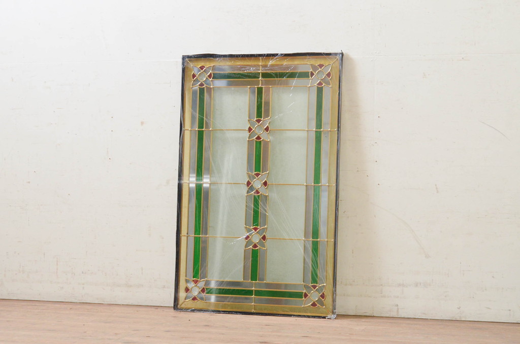 未使用品　雅(みやび)　デットストック品のステンドグラス(建具、ドア、窓、照明、衝い立て、衝立、つい立て)(定価約9万6千円)(R-072995)