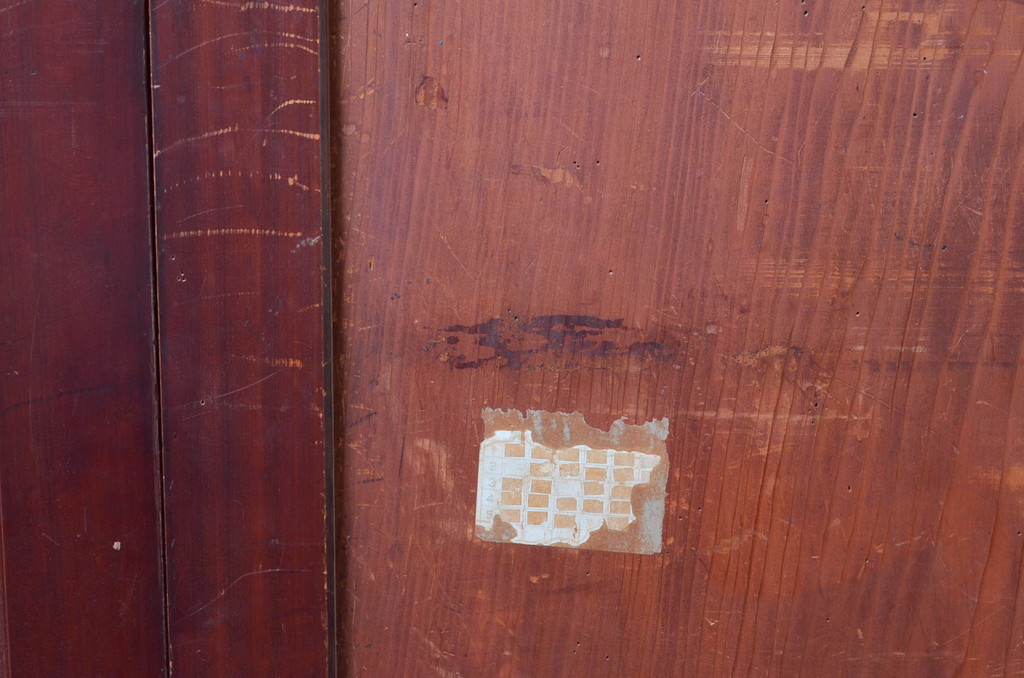 アンティーク建具　杉材　一枚板　味わい深い色合いと木目が魅力的な板戸4枚セット(引き戸、建具)(R-081084)