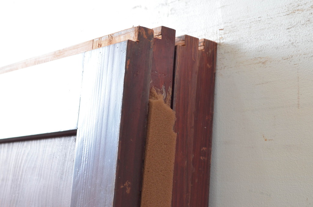 アンティーク建具　杉材　一枚板　味わい深い色合いと木目が魅力的な板戸4枚セット(引き戸、建具)(R-081084)