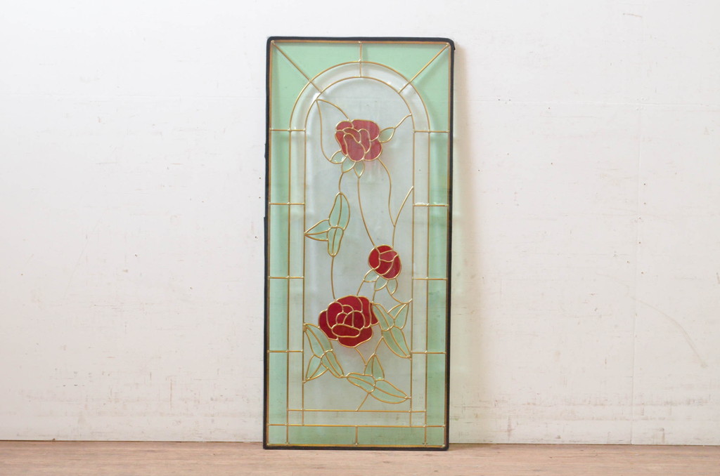 未使用品　窓辺の蔓薔薇(まどべのつるばら)　デットストック品のステンドグラス(建具、ドア、窓、照明、衝い立て、衝立、つい立て)(定価約12万円)(R-072999)