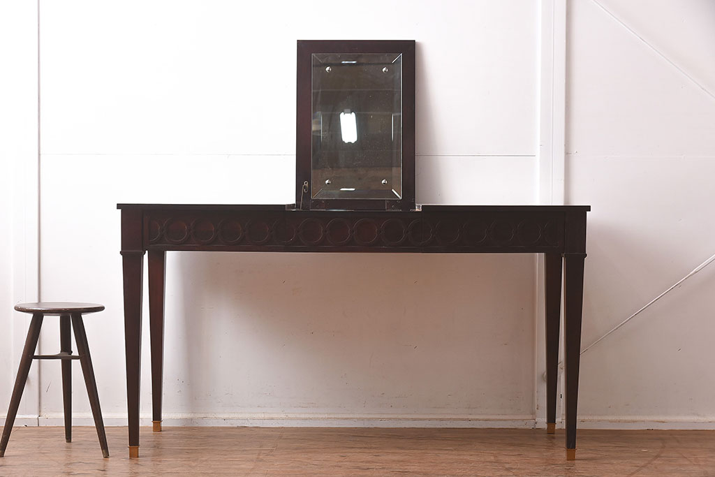 展示品　IDC大塚家具　ヒッコリーチェア社(HICKORY CHAIR)　5471-70　アレクサ・ハンプトン　デスク(ドレッサー、机)(定価約80万円)(R-041832)