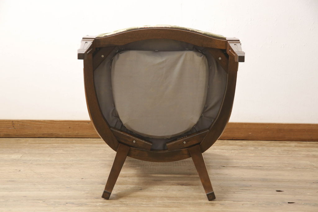 中古　DREXEL HERITAGE(ドレクセルヘリテイジ)　Cameo Classics(キャメオクラシックス)　格調高い雰囲気が魅力のマホガニー製アームチェア(イス、椅子、ダイニングチェア)(定価約35万円)(R-060872)