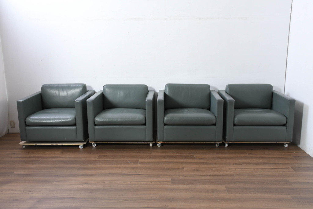 アメリカビンテージ　高級輸入家具　Knoll(ノル)　フィスターコレクション　総革の贅沢な1人掛けラウンジソファ4脚セット(レザー、一人掛け、1Pソファ、アームソファ、ヴィンテージ、ノール、バラ売り可能)(現行定価4脚で約280万円)(R-081163)