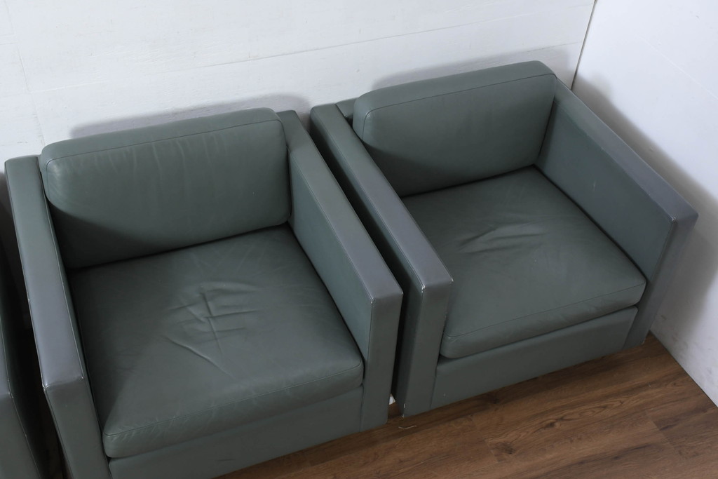 アメリカビンテージ　高級輸入家具　Knoll(ノル)　フィスターコレクション　総革の贅沢な1人掛けラウンジソファ4脚セット(レザー、一人掛け、1Pソファ、アームソファ、ヴィンテージ、ノール、バラ売り可能)(現行定価4脚で約280万円)(R-081163)