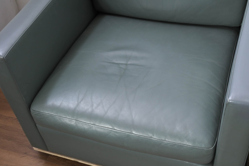 アメリカビンテージ　高級輸入家具　Knoll(ノル)　フィスターコレクション　総革の贅沢な1人掛けラウンジソファ4脚セット(レザー、一人掛け、1Pソファ、アームソファ、ヴィンテージ、ノール、バラ売り可能)(現行定価4脚で約280万円)(R-081163)