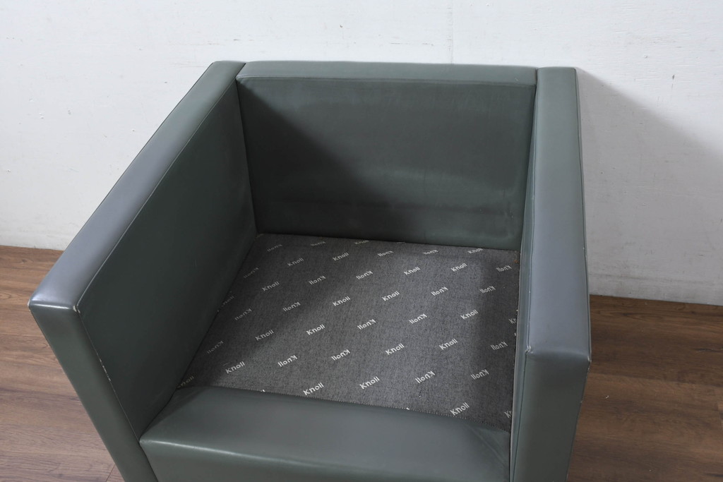 アメリカビンテージ　高級輸入家具　Knoll(ノル)　フィスターコレクション　総革の贅沢な1人掛けラウンジソファ4脚セット(レザー、一人掛け、1Pソファ、アームソファ、ヴィンテージ、ノール、バラ売り可能)(現行定価4脚で約280万円)(R-081163)