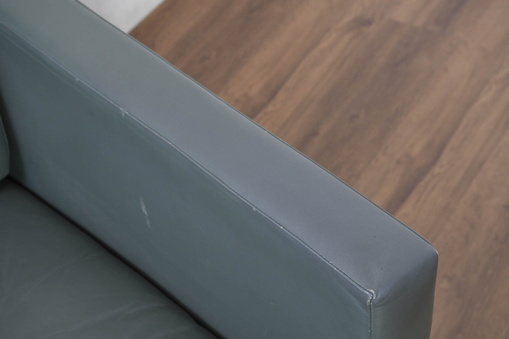 アメリカビンテージ　高級輸入家具　Knoll(ノル)　フィスターコレクション　総革の贅沢な1人掛けラウンジソファ4脚セット(レザー、一人掛け、1Pソファ、アームソファ、ヴィンテージ、ノール、バラ売り可能)(現行定価4脚で約280万円)(R-081163)