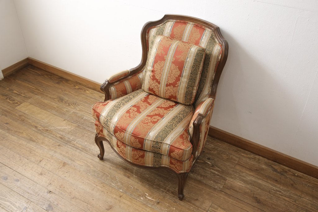 中古　展示品　超美品　DREXEL HERITAGE(ドレクセルヘリテイジ)　 Upholstery(アップホルスタリー)　エレガントな佇まいの1人掛けソファ(一人掛けソファ、1P、アームソファ、ラウンジチェア)(定価約59万円)(R-054953)