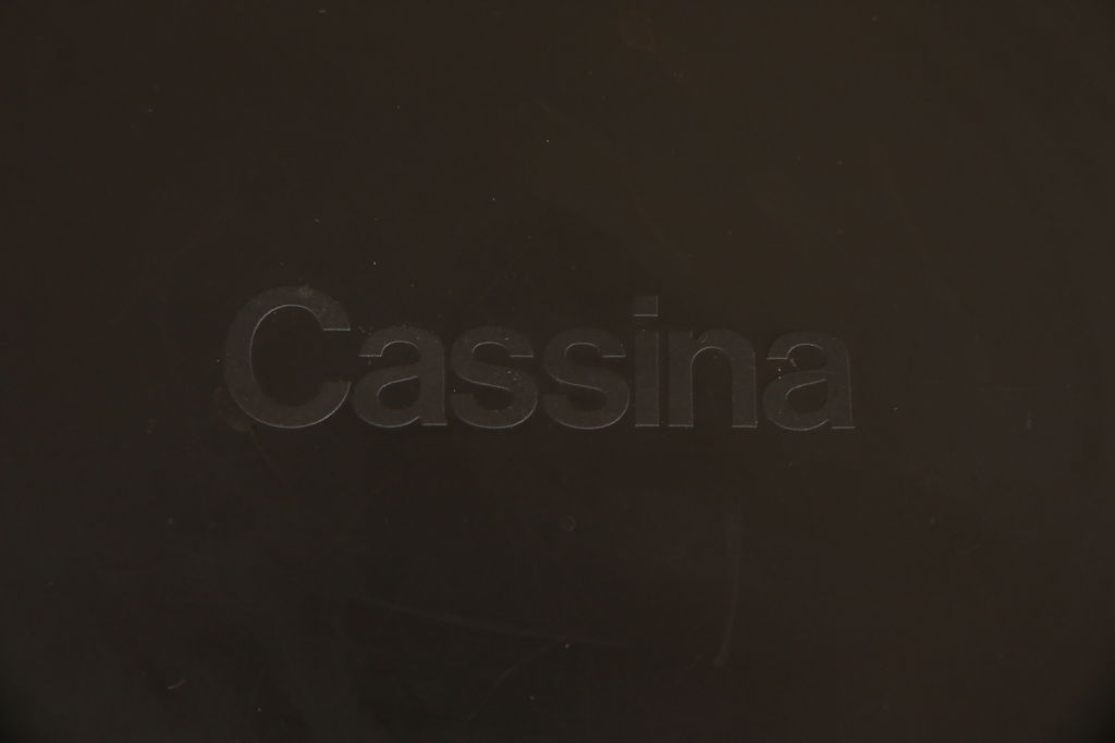 中古　Cassina(カッシーナ)　412　CAB(キャブ)　MARIO BELLINI(マリオベリーニ)　アイボリー　シンプルモダンな空間づくりに活躍するアームレスチェア(ダイニングチェア、椅子、イス)(定価約21万円)(R-059602)