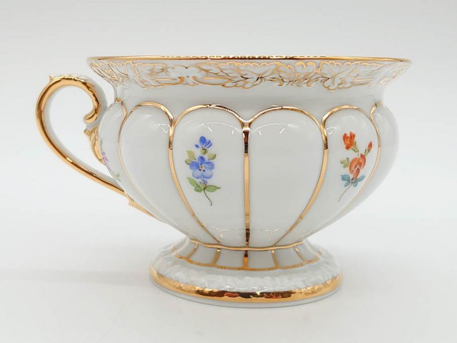 ドイツ　マイセン　Meissen　金彩　宮廷の小花　Xフォーム　ゴールドの装飾が優美な印象を与えるトリオセット(散らし小花、カップ&ソーサー、C&S、プレート、皿、洋食器)(R-075788)