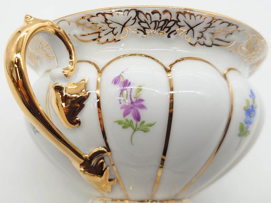 ドイツ　マイセン　Meissen　金彩　宮廷の小花　Xフォーム　ゴールドの装飾が優美な印象を与えるトリオセット(散らし小花、カップ&ソーサー、C&S、プレート、皿、洋食器)(R-075788)