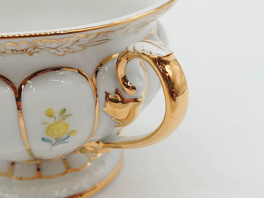 ドイツ　マイセン　Meissen　金彩　宮廷の小花　Xフォーム　ゴールドの装飾が優美な印象を与えるトリオセット(散らし小花、カップ&ソーサー、C&S、プレート、皿、洋食器)(R-075788)