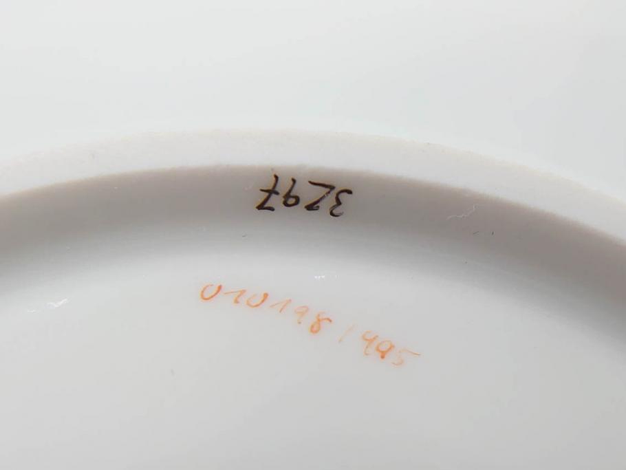 ドイツ　マイセン　Meissen　金彩　宮廷の小花　Xフォーム　ゴールドの装飾が優美な印象を与えるトリオセット(散らし小花、カップ&ソーサー、C&S、プレート、皿、洋食器)(R-075788)