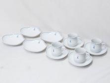 ドイツ　マイセン　Meissen　双剣　ホワイトマイセン　洗練されたデザインが美しいカップ&ソーサー4客・プレート4枚セット(C&S、皿、洋食器)(R-075789)