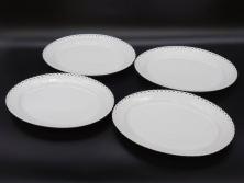 稀少　デンマーク　ROYAL COPENHAGEN(ロイヤルコペンハーゲン)　White Fluted Full Lace　ホワイトフルーテッド フルレース　美しいデザインが優雅さを演出するプレート4枚セット(皿、洋食器)(R-075791)