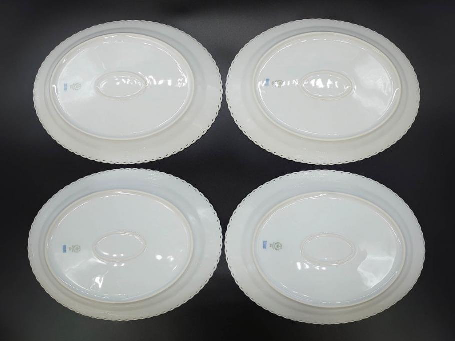 稀少　デンマーク　ROYAL COPENHAGEN(ロイヤルコペンハーゲン)　White Fluted Full Lace　ホワイトフルーテッド フルレース　美しいデザインが優雅さを演出するプレート4枚セット(皿、洋食器)(R-075791)