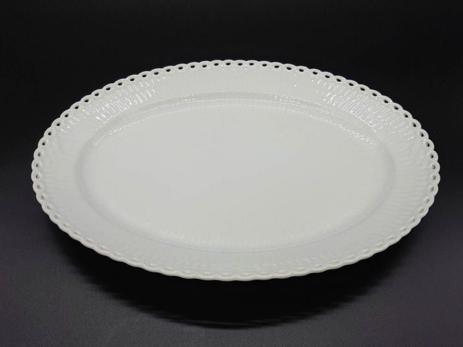 稀少　デンマーク　ROYAL COPENHAGEN(ロイヤルコペンハーゲン)　White Fluted Full Lace　ホワイトフルーテッド フルレース　美しいデザインが優雅さを演出するプレート4枚セット(皿、洋食器)(R-075791)