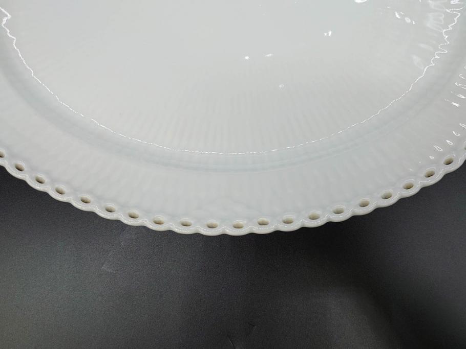 稀少　デンマーク　ROYAL COPENHAGEN(ロイヤルコペンハーゲン)　White Fluted Full Lace　ホワイトフルーテッド フルレース　美しいデザインが優雅さを演出するプレート4枚セット(皿、洋食器)(R-075791)