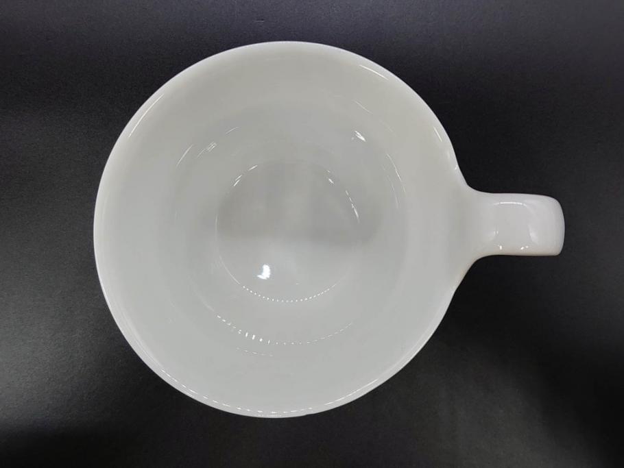 デンマーク　ROYAL COPENHAGEN(ロイヤルコペンハーゲン)　ホワイトフルーテッド ハーフレース　ブルーフラワー カーブ　ハイハンドル 気品漂う佇まいが魅力のカップ&ソーサー3客セット(White Fluted、C&S、洋食器)(R-075792)