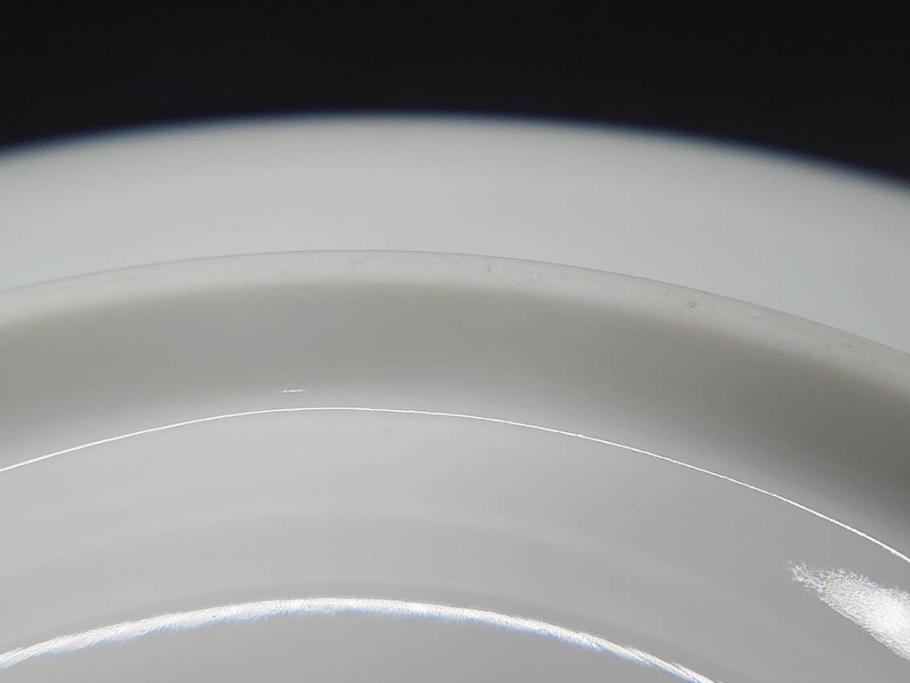 デンマーク　ROYAL COPENHAGEN(ロイヤルコペンハーゲン)　ホワイトフルーテッド ハーフレース　ブルーフラワー カーブ　ハイハンドル 気品漂う佇まいが魅力のカップ&ソーサー3客セット(White Fluted、C&S、洋食器)(R-075792)