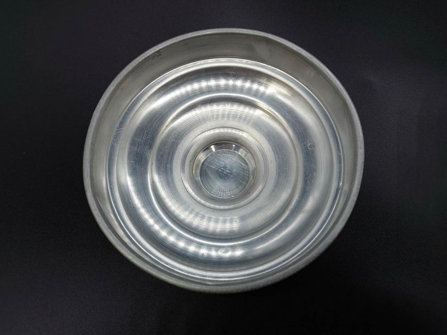 アンティーク雑貨　当時物　デッドストック　アルミ蓋　レトロな雰囲気を醸し出すガラス瓶3個セット(角型、角瓶、キャニスター、ガラスビン、菓子瓶、硝子、フタ付き)(R-075869)
