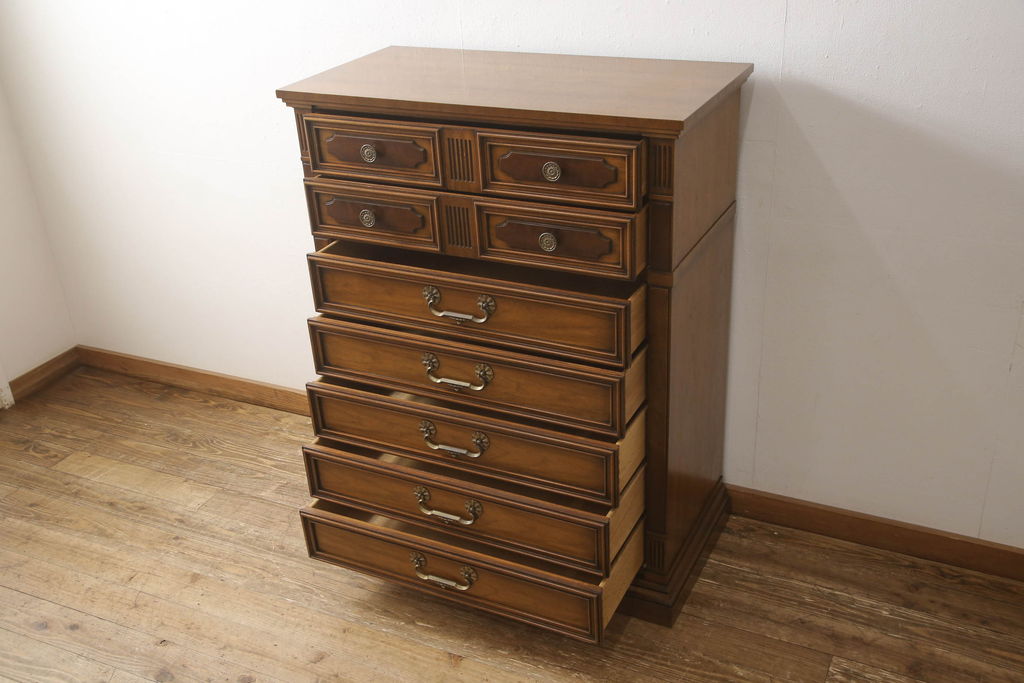 中古　美品　DREXEL HERITAGE(ドレクセルヘリテイジ)　FRANCESCA(フランチェスカ)シリーズ　浅めの引き出しが付いた上質なチェスト(サイドチェスト、タンス)(定価約84万円)(R-056859)