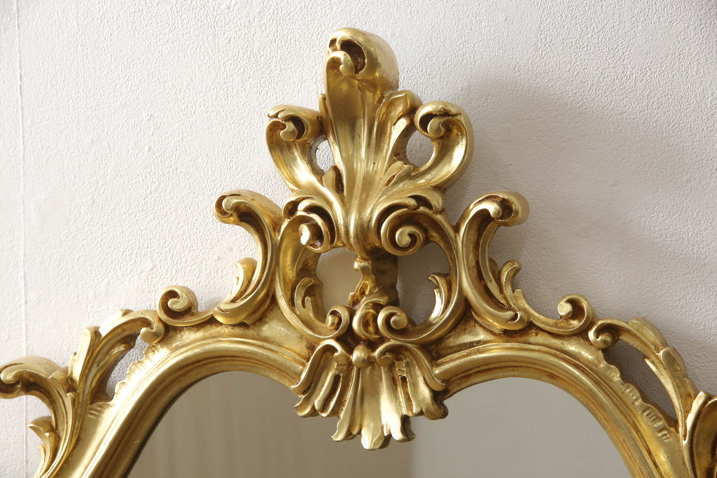 中古　美品　イタリア　SILIK(シリック)　ロココ調の細やかで豪華な彫刻が見事!存在感を放つウォールミラー(壁掛け鏡、姿見)(R-060437)