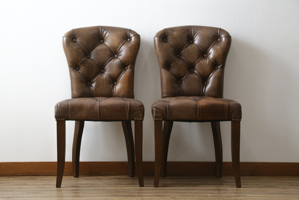 中古　ハロ(HALO)　アスプルンド(ASPLUND)取り扱い　CHESTER CHAIR(チェスターチェア)　重厚感のある佇まいが魅力的なチェア2脚セット(ダイニングチェア、椅子、イス)(R-065174)