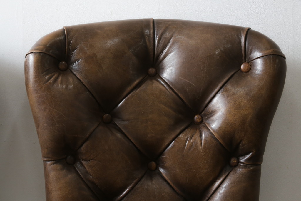 中古　ハロ(HALO)　アスプルンド(ASPLUND)取り扱い　CHESTER CHAIR(チェスターチェア)　重厚感のある佇まいが魅力的なチェア2脚セット(ダイニングチェア、椅子、イス)(R-065174)