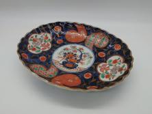 幕末期　上手物　金彩色絵染付　花盆文　鮮やかな色彩が目を惹く楕円皿(和食器、皿)(R-061699)