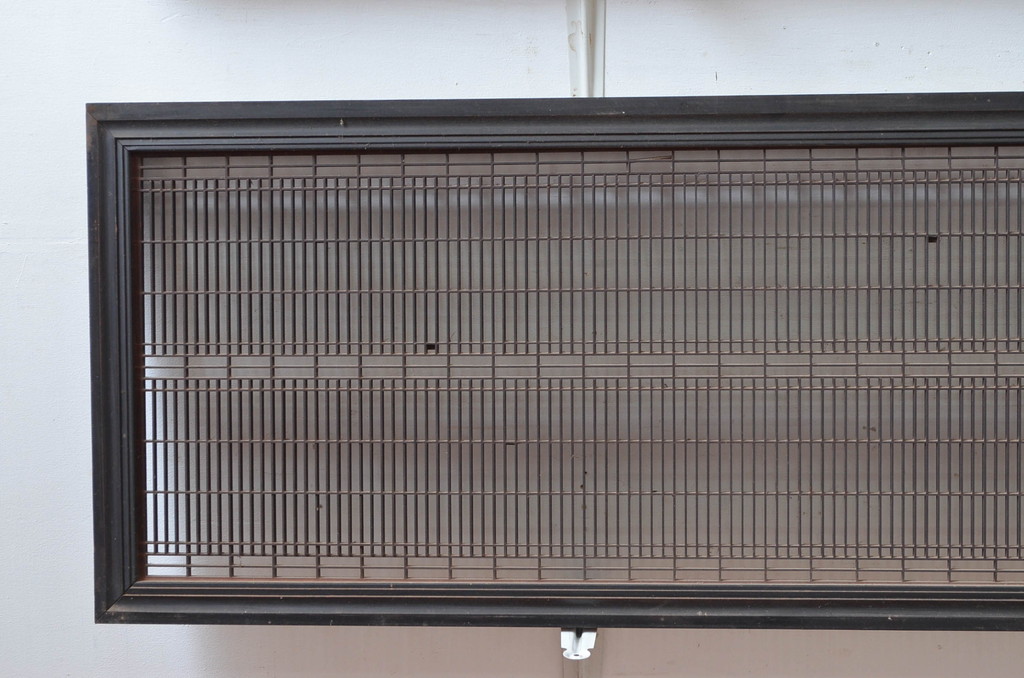 アンティーク建具　上手物!!　繊細な作りが魅力的な筬格子と凝った面取り框の欄間3枚(らんま、明り取り、明かり取り)(R-081967)