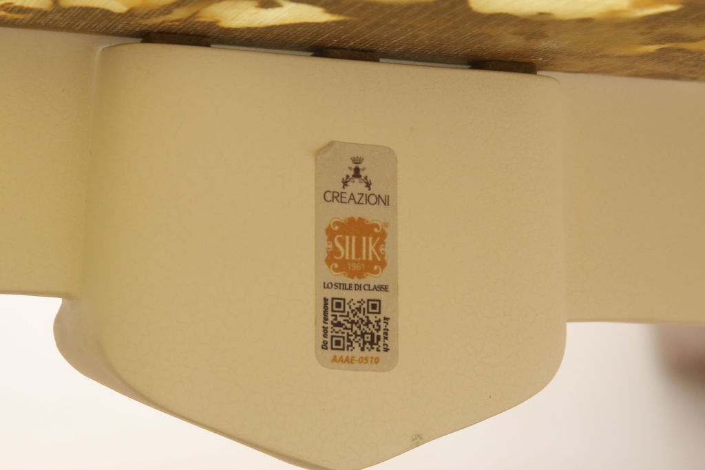 中古　超美品　イタリア高級家具　SILIK(シリック)　MERCURIOシリーズ　ロココ調　優雅で上品な空間づくりにぴったりなセンターテーブル(ローテーブル、ソファテーブル、リビングテーブル)(定価約100万円)(R-060288)