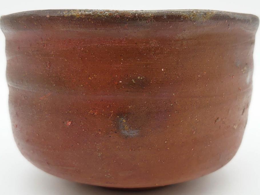 重要無形文化財　人間国宝　山本陶秀　備前焼　約12cm　4寸　深みのある色合いが上品な和の雰囲気を高める茶碗(和食器、抹茶碗、茶道具、茶器、共箱付き、四寸)(R-075878)